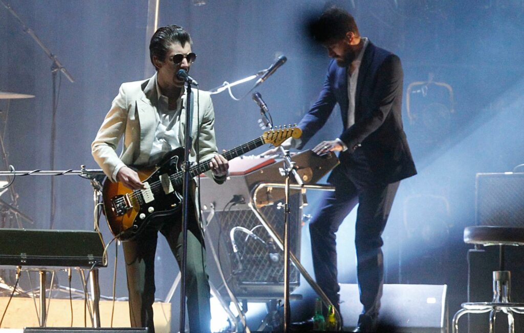 Arctic Monkeys perform live in 2019. CREDIT: Dragomir Yankovic/Getty Images)