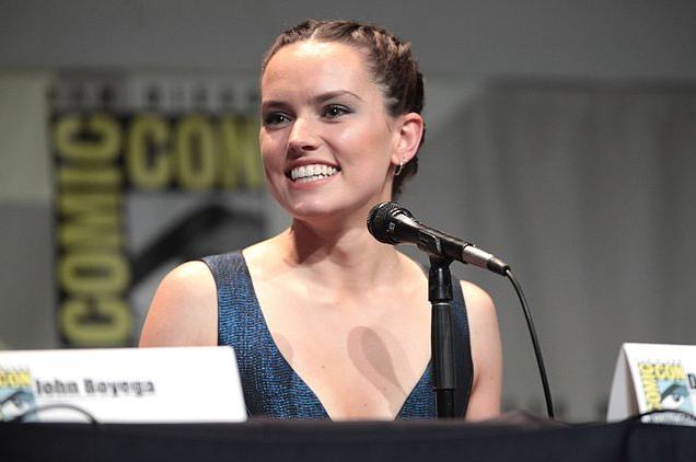 Daisy Ridley Discusses Experiencing “Imposter Syndrome” While Filming the Star Wars Prequels