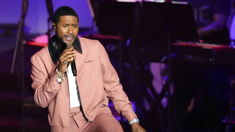 Usher Honored Soundexchange Hall Of Fame Award