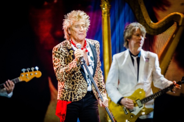 Rod Stewart ‘Gutted’ To Cancel 200th Vegas Gig